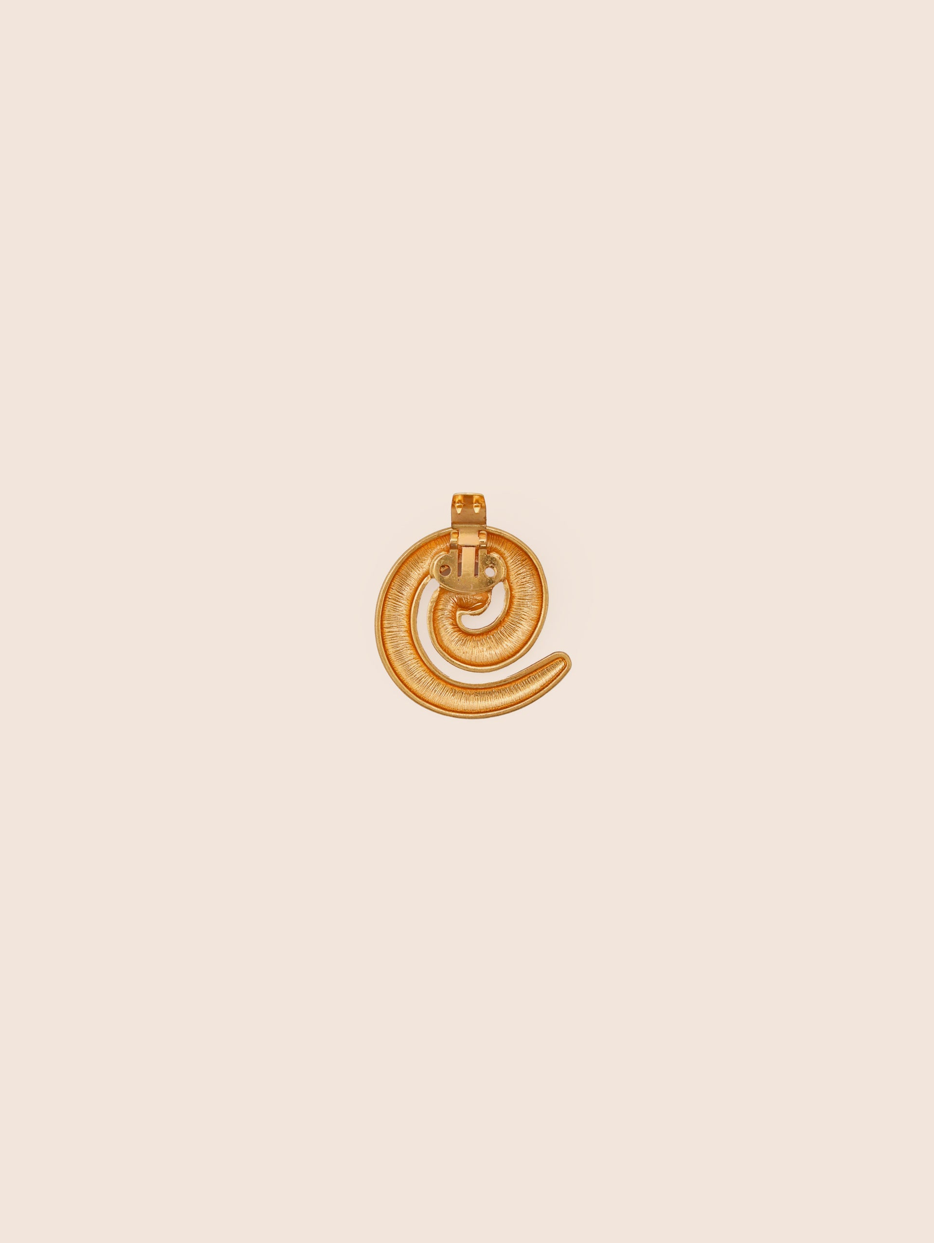 Swirl Clip Gold