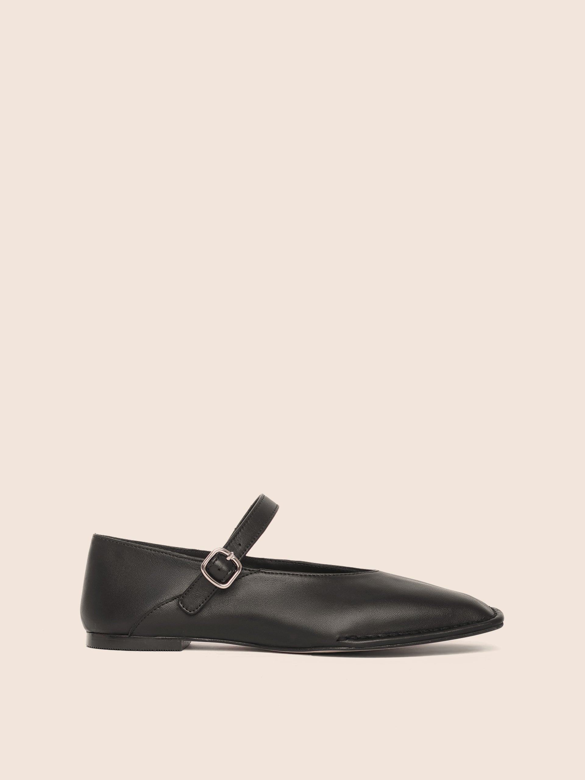 Osuna Black Ballerina