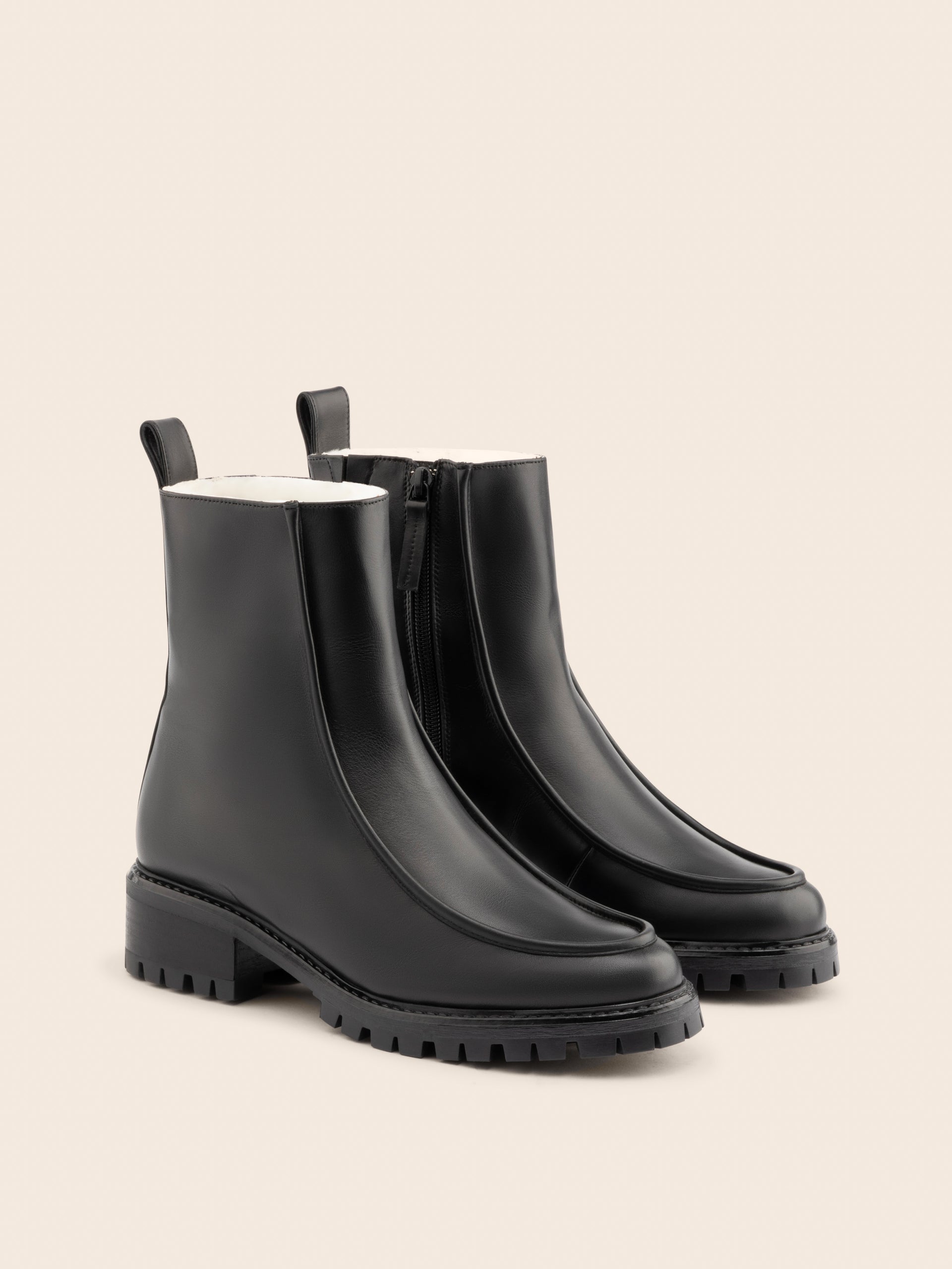 Vigo Black Winter Boot